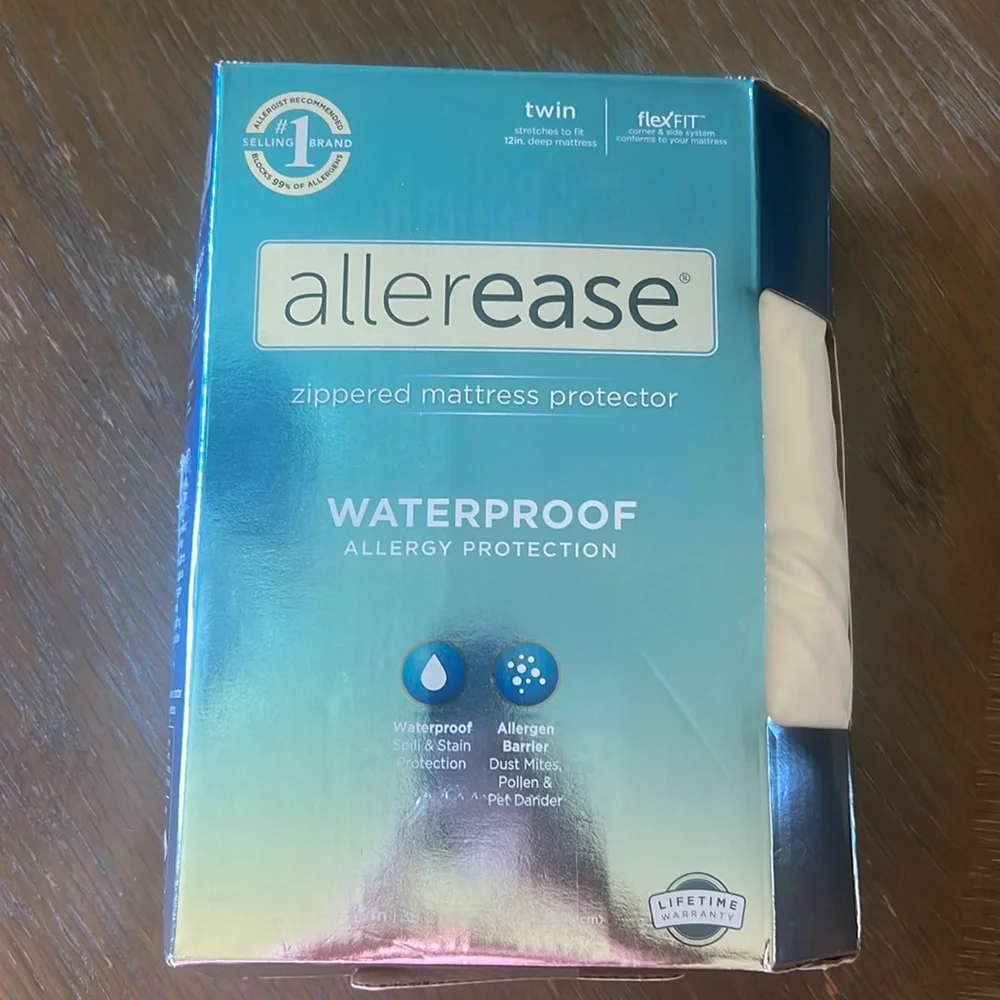 Brand New! Allerease zippered mattress protector